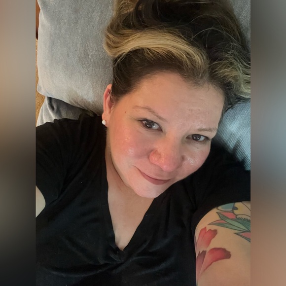 Meet your Posher, Jessica - Picture 2 of 8